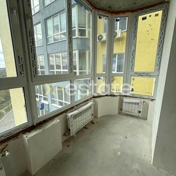 Джерельна вул., 11