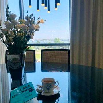 Сучасна квартира в лаконічному стилі ЖК Фестивальний