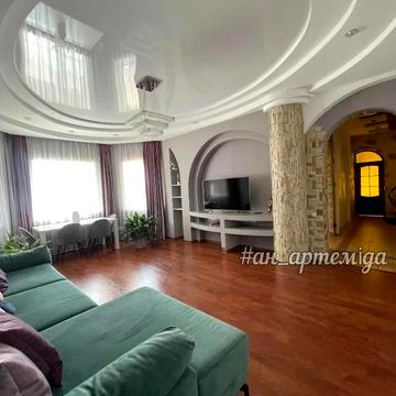 Василя Кука вул. (Дибенка)