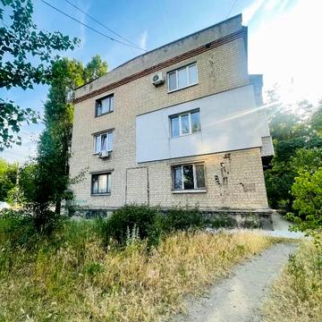 Зимових Походів вул. (Молодогвардійська), 9