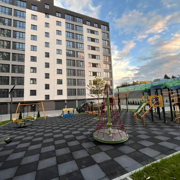 Озерна вул., 4/1