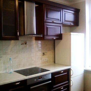 Середня вул., 24 к2