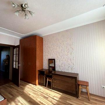 Здається однокімнатна квартира на Павла Тичини