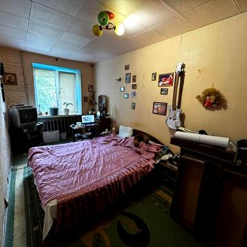 Зарічанська вул., 14/4