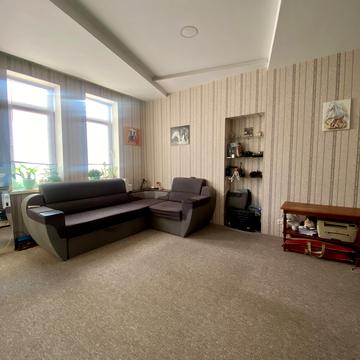 Соборний просп. (Леніна), 222/2