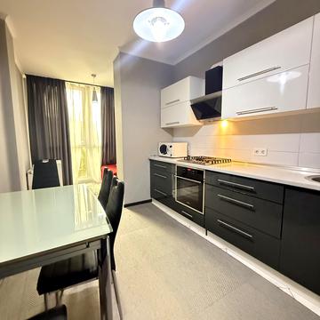 Садова вул., 1в к3