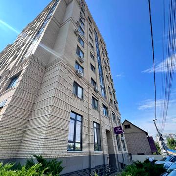 8 Березня вул., 22