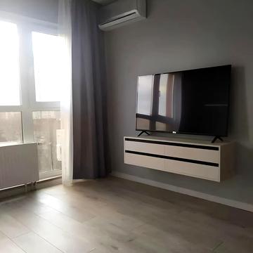 Петра Калнишевського вул. (Михайла Майорова), 14