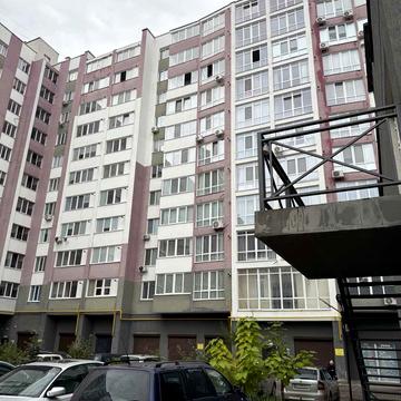 Львівське шосе, 20