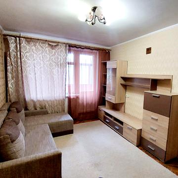 Митрофана Довнар-Запольського вул., 9