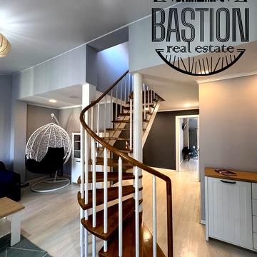 Гетьмана Мазепи вул., 175а