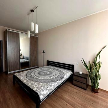 Володимира Івасюка просп. (Героїв Сталінграду), 6-А