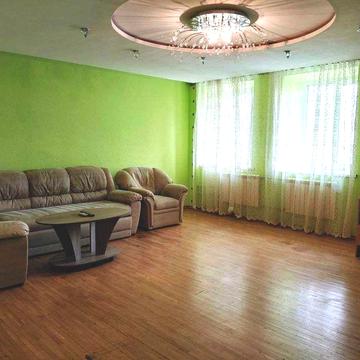 Продам 3 комн. квартиру с хорошим ремонтом на классном втором этаже