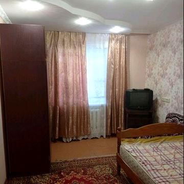 Продаж двокімнатної квартири на вулиці Івана Миколайчука