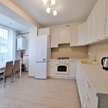 Оренда 3-кімнтаної новобудови. Перше поселення.