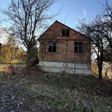 Продається дачний будинок.