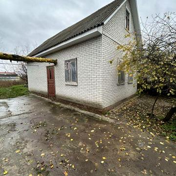 Продаж окремого будинку на Барановці по сертифікату .