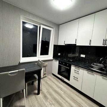 2х к.кв после ремонта Ул.Логинова(быв.Крылова) 4/5 12000грн