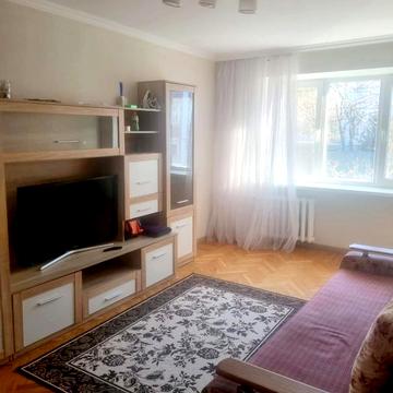 Решата Аметова вул., 8