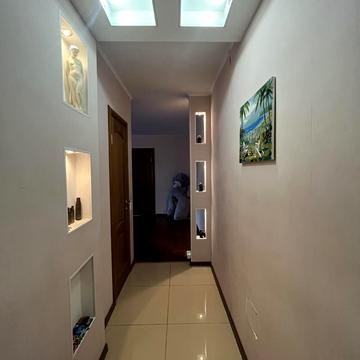 Героїв Крут вул. (Валентини Терешкової), 52