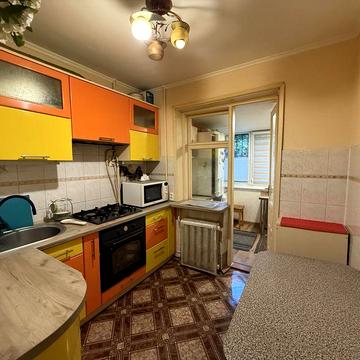 Здам 1 кімнатну квартиру в залізничному районі