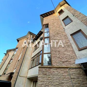 4х кім квартира по вул. Ф. Достоєвського, 120м²