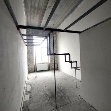 Продам квартиру з чорновим ремонтом м. Академіка Павлова ЖК Воробйові гори