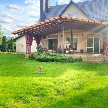 Продаж! Будинок розташован поряд міста Черкаси