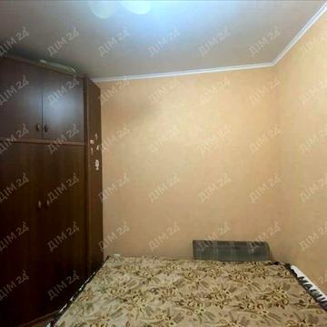 3 кімнатна на Половках на тривалий термін.