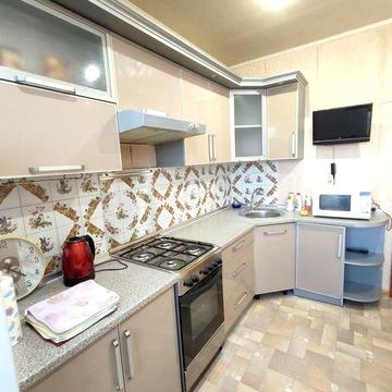 Долгосрочная аренда 3-к ул. Зестафонская, 5