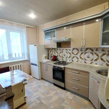 Долгосрочная аренда 3-к ул. Зестафонская, 5