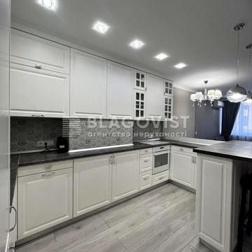 Самійла Кішки вул. (Маршала Конєва), 12