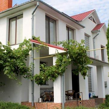 Современный, капитальный дом в Усатово