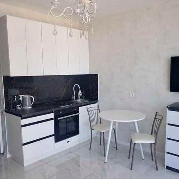 Продам стильну 1-кімнатну квартиру-студію в ЖК Акварель 8 на Таїрова!