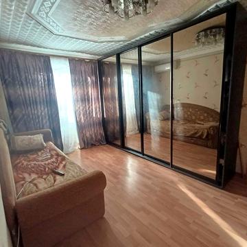 Сдам 2-х комнатную квартиру на 1-й ст. Люстдорфской дороги