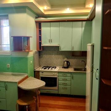 Продається 3 кімнатна квартира в центрі