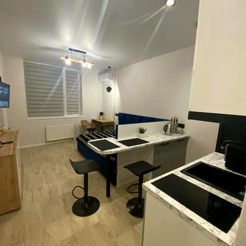 Столичне шосе, 1