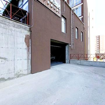 Панаса Мирного вул., 16/1