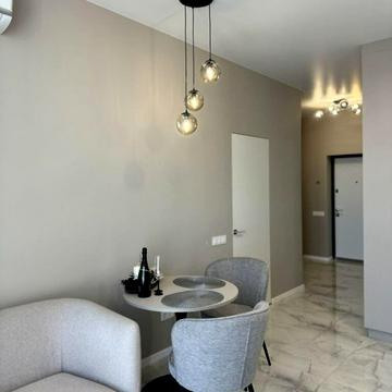 Паркова вул., 2/2