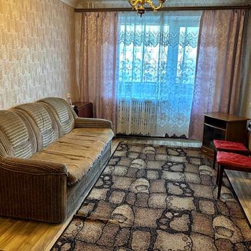 Ньютона вул., 10