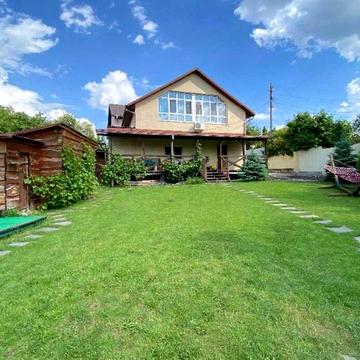 Продаж VIP-будинку в центрі Вінниці. Магістрацька, біля парку. Дизайн.