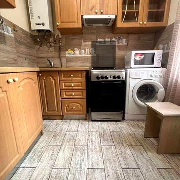 Оренда 2кім.квартири Коновальця