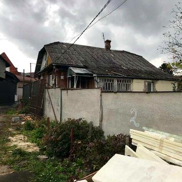 Будинок в Рівне, Грабник