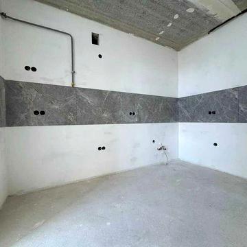 Комфортна двокімнатна з видом на гори