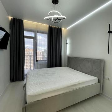 Генуезька вул., 1