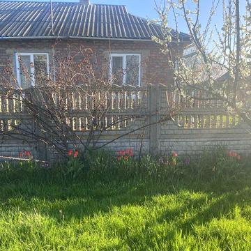 1/2 будинку в продажі