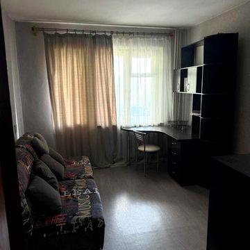 Трикімнатна з роздільними кімнатами! 2/9 поверх. Половки