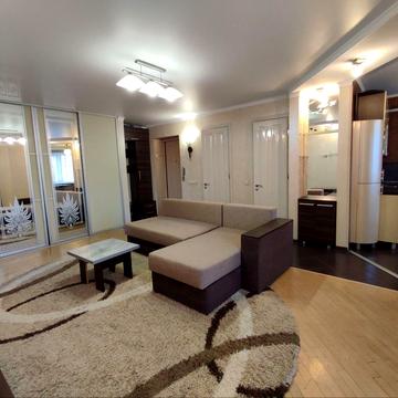 Юліана Целевича вул., 20а