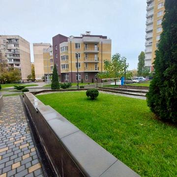 Продам 3-х комнатную квартиру на Крымском бульваре