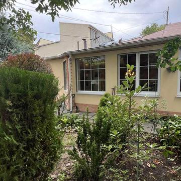 Сдам небольшой уютный домик на 9 фонтана. Море 3 минуты пешком